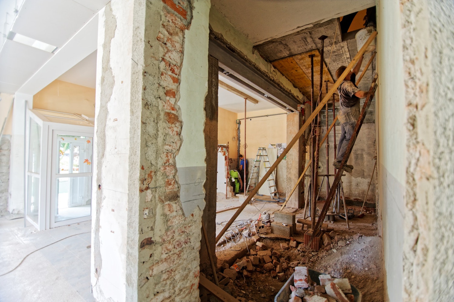 define renovation restoration remodel